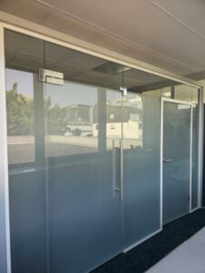showroom_bohle_glas-bach-225x300 Bohle und Glas Bach eröffnen innovatives Kompetenzzentrum für Glasverarbeiter in Baden-Württemberg
