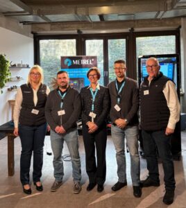 Metrel-Fuehrungsteam-268x300 format:c und die Schokoladenfabrik realisieren Kick-off Event für Metrel